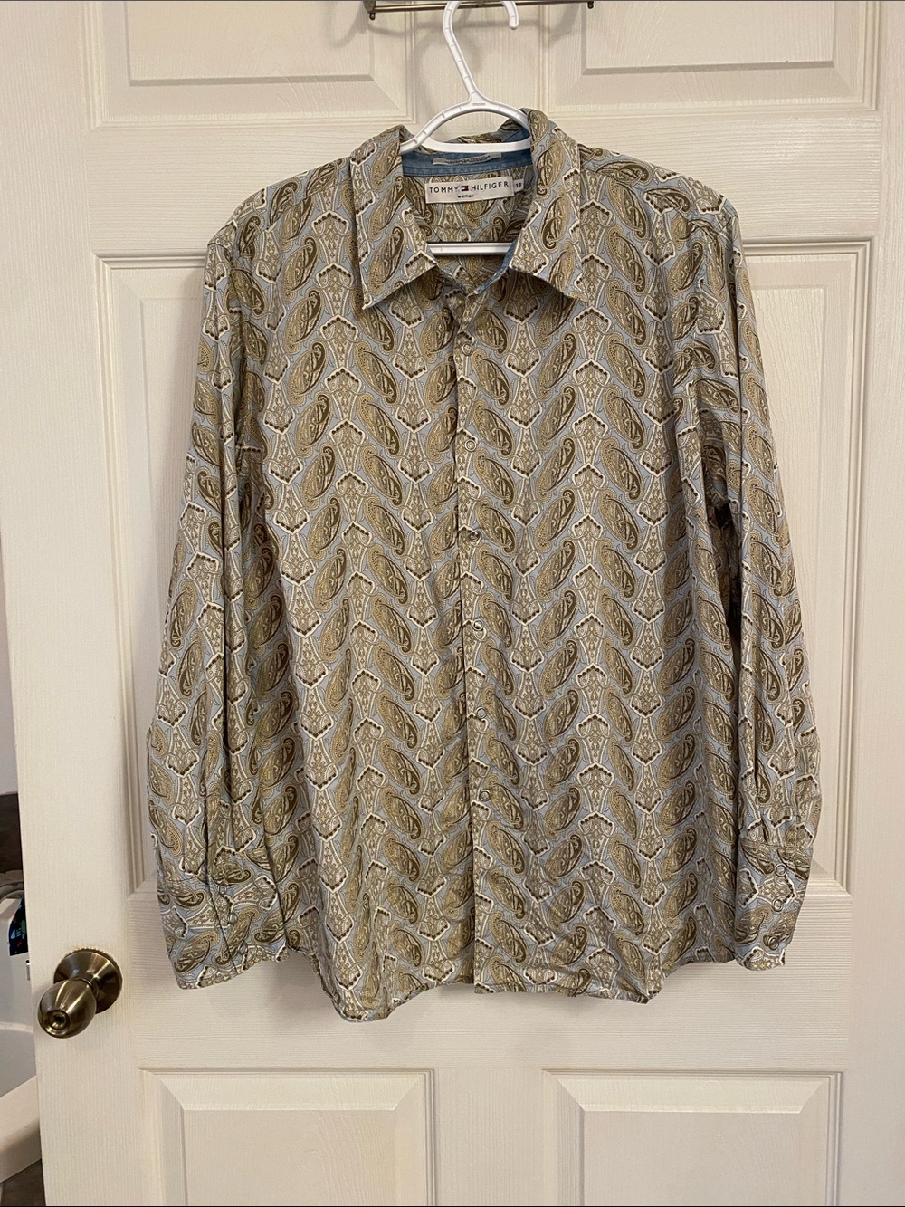 Tommy Hilfiger Beige and Light Blue Paisley Button-Down Shirt 18